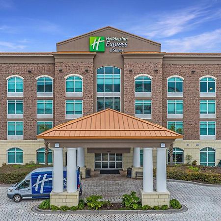 Holiday Inn Express & Suites Charleston Arpt-Conv Ctr Area By Ihg North Charleston Exterior photo
